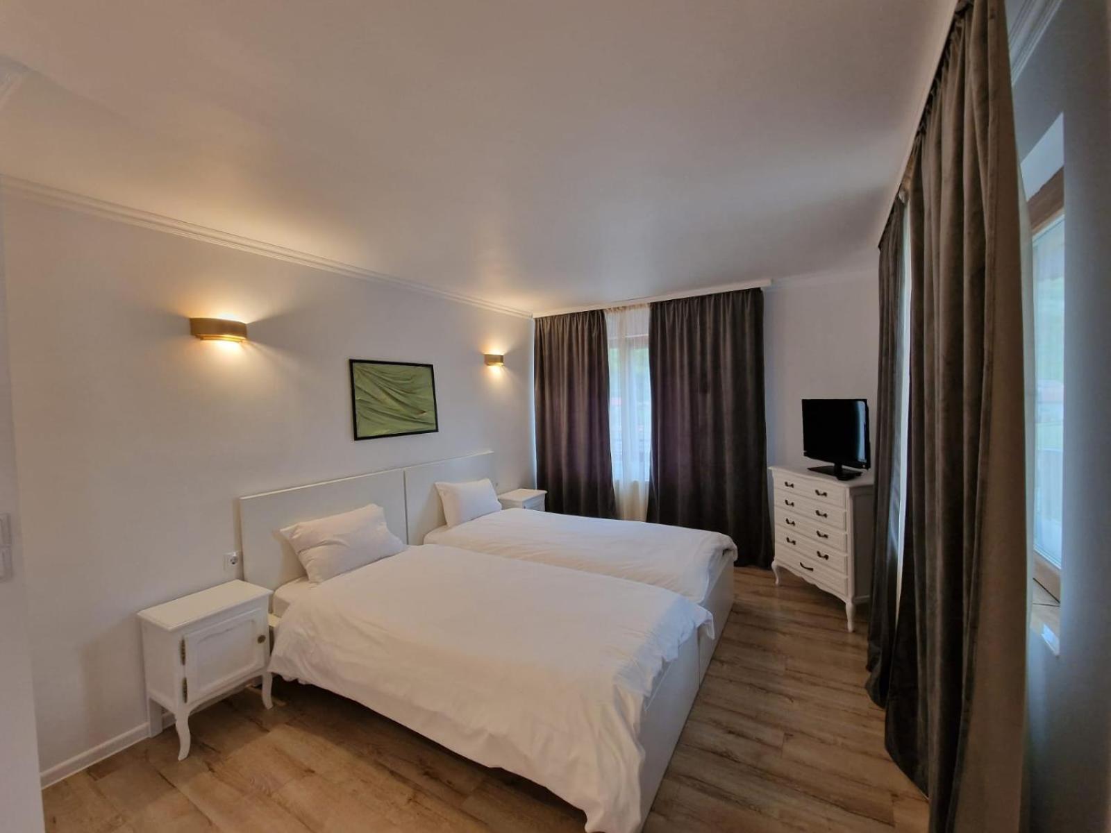 Guesthouse Magic Băile Herculane المظهر الخارجي الصورة