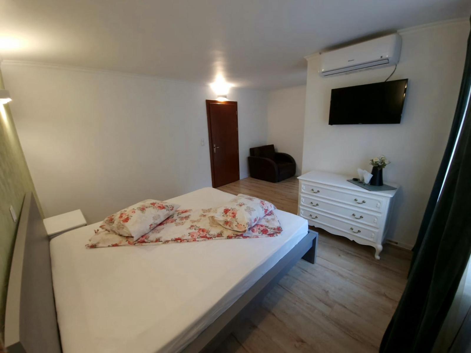 Guesthouse Magic Băile Herculane المظهر الخارجي الصورة