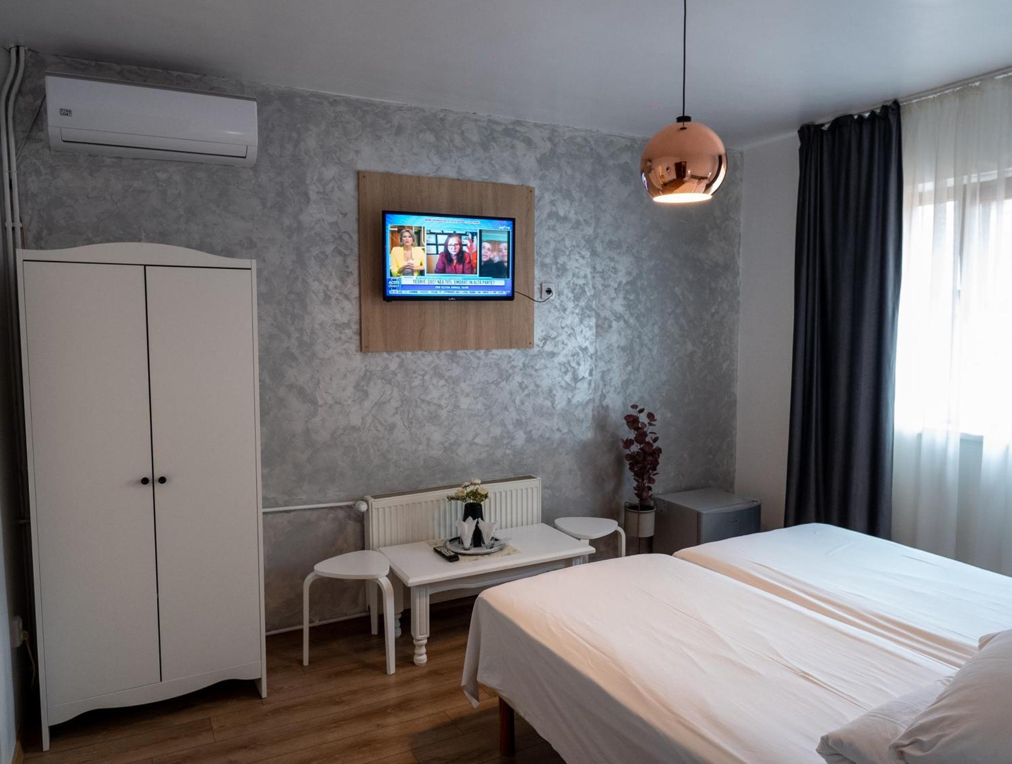 Guesthouse Magic Băile Herculane المظهر الخارجي الصورة