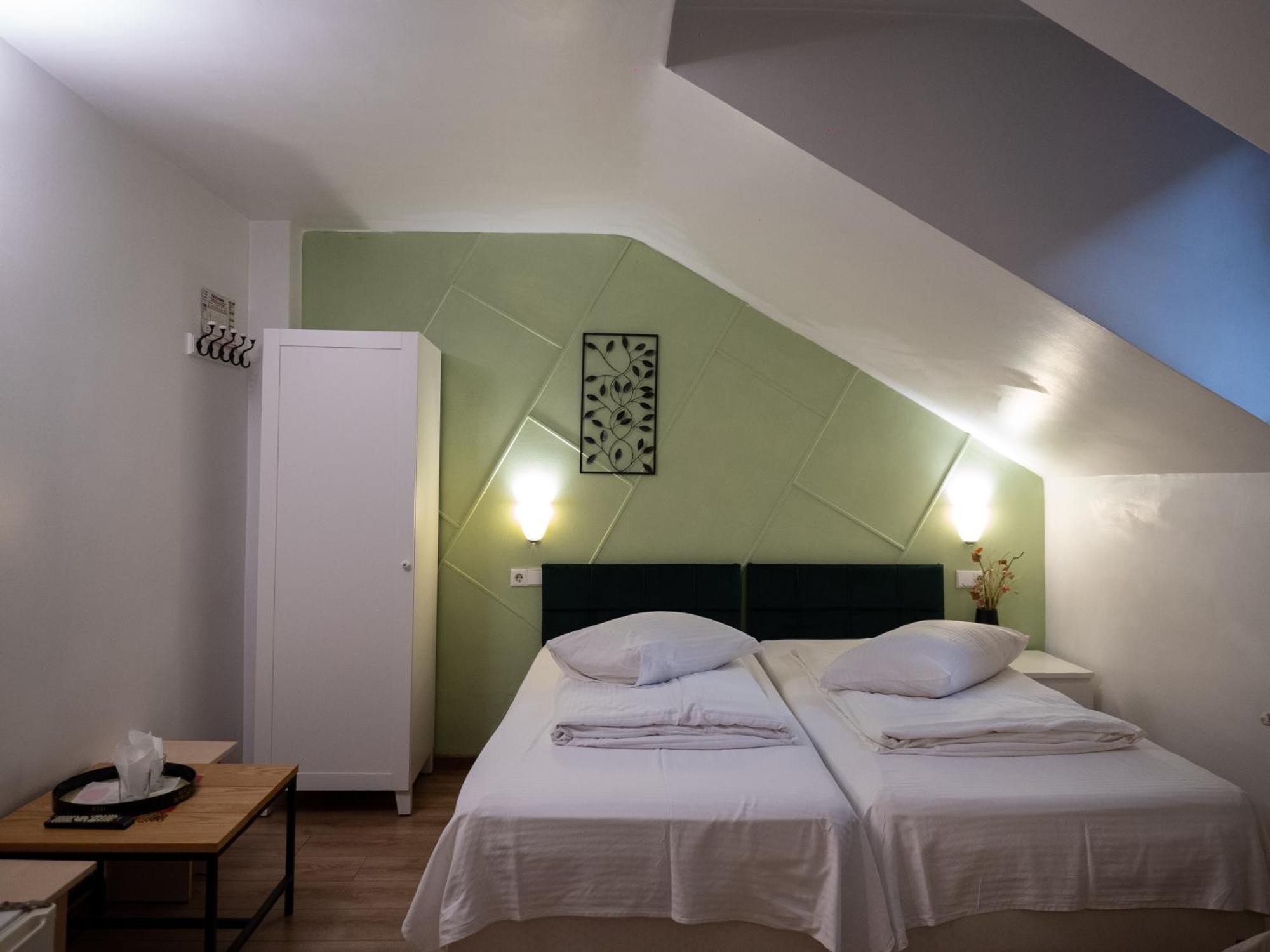 Guesthouse Magic Băile Herculane المظهر الخارجي الصورة