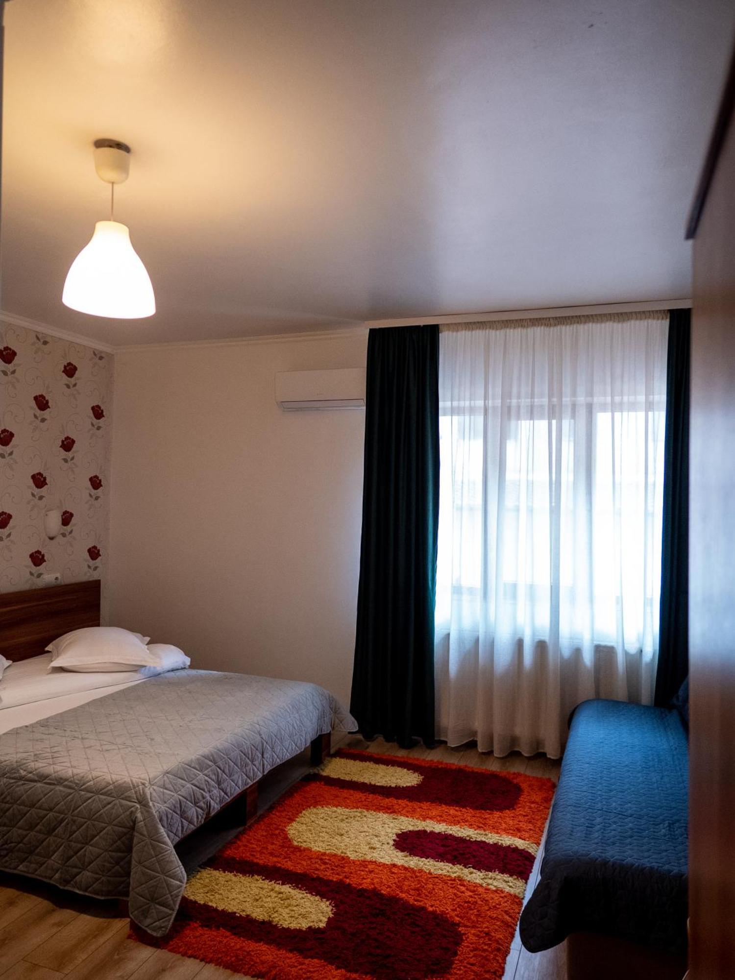 Guesthouse Magic Băile Herculane المظهر الخارجي الصورة