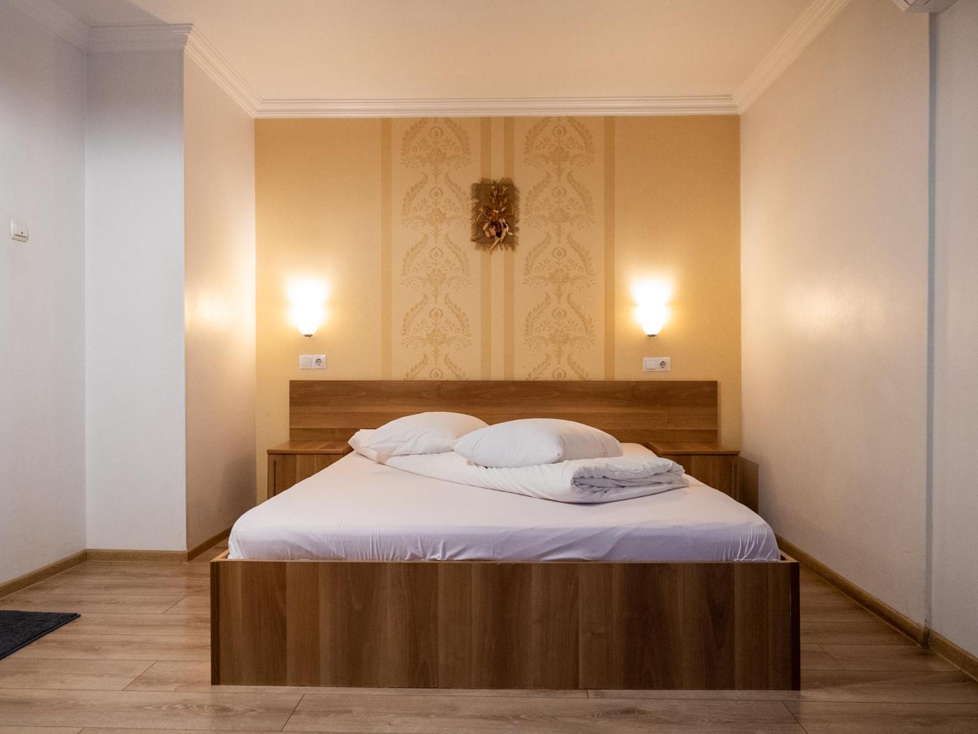 Guesthouse Magic Băile Herculane المظهر الخارجي الصورة